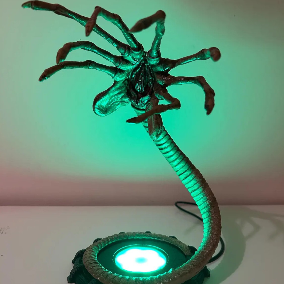 Uzaylı Facehugger Lambası Gece - Outdoor Lighting Halloween incelemesi ve fiyatı